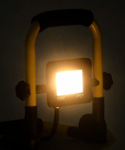 LED reflektor s ručkom 10 W